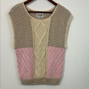 vintage hand-knitted sweater vest by  Licorice